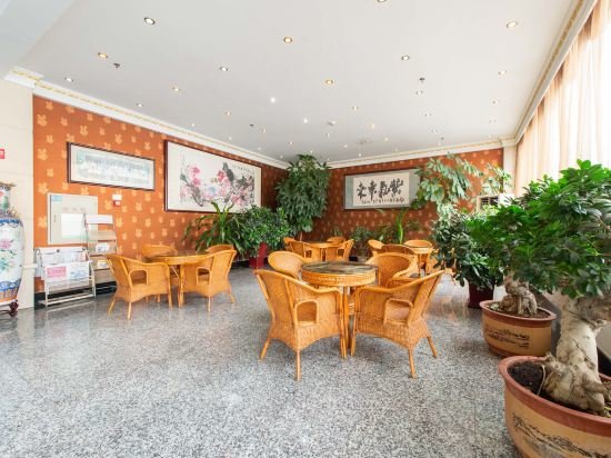 Даньдун: Longyuan Hot Spring Hotel