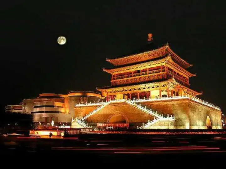 Сиань: LanHuaHua Hotel (Xi'an Laodong Road Subway Station)