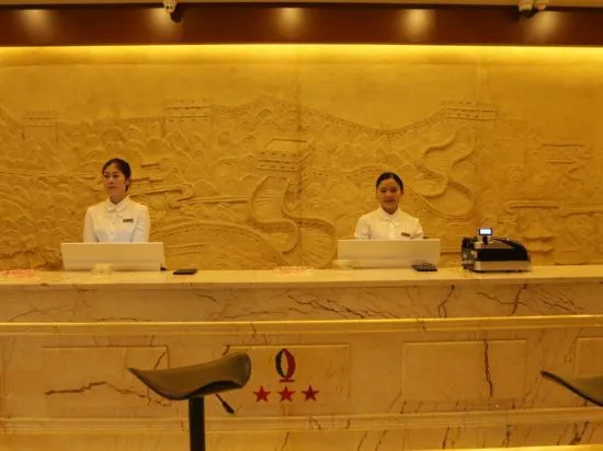 Lv Zhou Hotel — фото 1