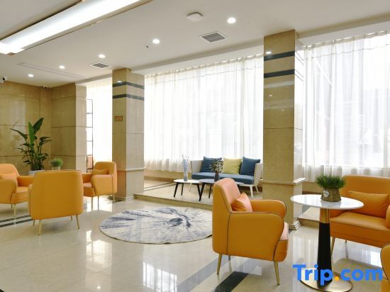 Цзяочжоу: Zhongzhou Hotel (Jiaozuo High-Speed Railway Station Wangfujing Plaza)