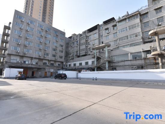 Цзяочжоу: Zhongzhou Hotel (Jiaozuo High-Speed Railway Station Wangfujing Plaza)