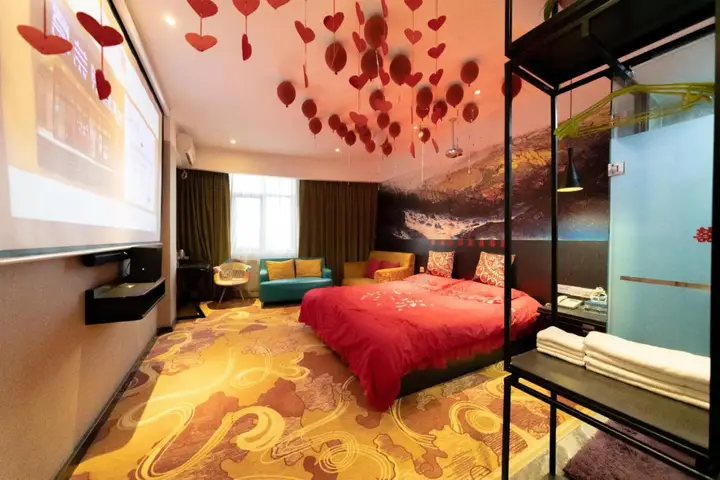 Чжэнчжоу: Roland Fashion Hotel (Tonghuai Subway Station T10 Tanshili Shopping Center Store)