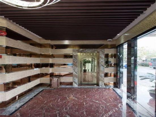 Шанхай: Yijia Boutique Hotel