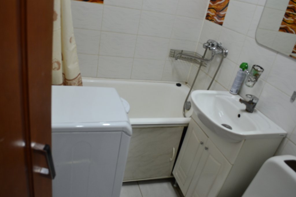 Москва: Rezident Apartment on Nagornaya Street