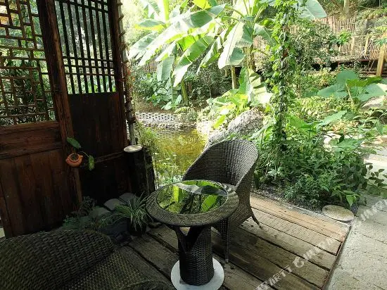 Яншо: Floral Hotel·Lanjing Art Hotel (Yangshuo Yulong River Store)