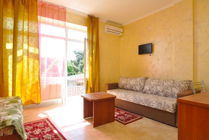 Анапа: Guest House Korona