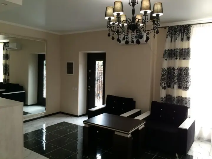Сочи: Guest House Yat-Haus