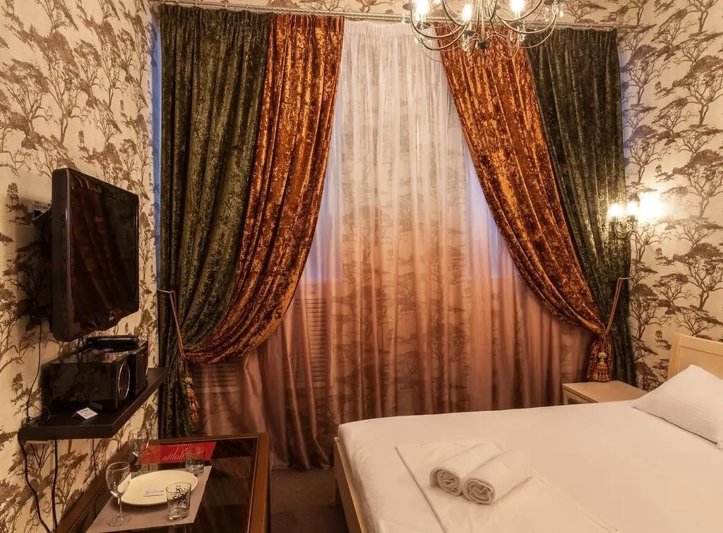 Москва: Love Hotel Treffen