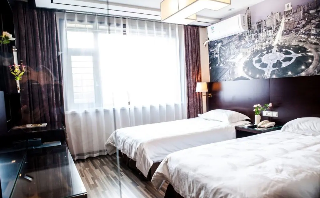 Далянь: Yike Yijia Boutique Hotel (Dalian Xinghai Park Seaview)