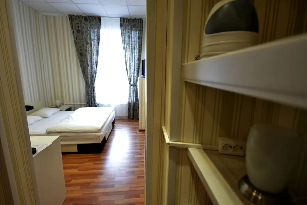 Москва: Mary Gold Hotel
