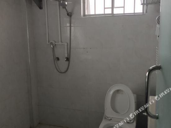 Чжухай: New Student Youth Hostel (Zhuhai Gongbei Port Villa)