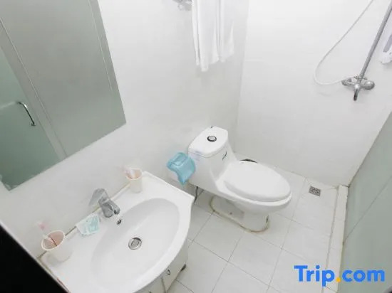 Нанкин: 9ju Hotel (Nanjing South Station Shuanglong Avenue Branch)