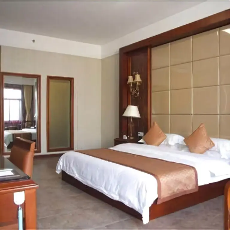 Zhengzhou Huanghegu Hot Spring Hotel — фото 1