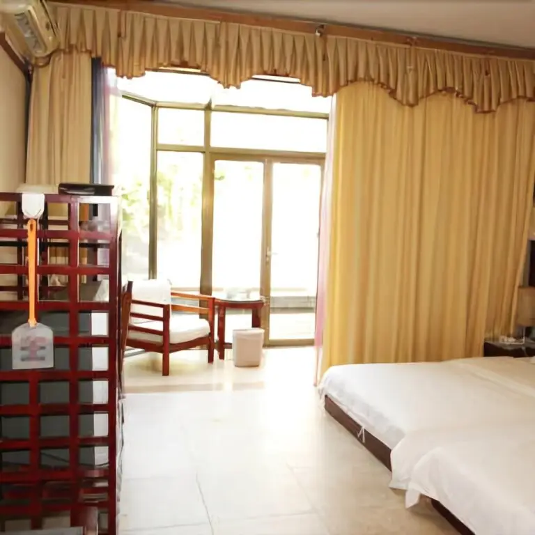 Чжэнчжоу: Zhengzhou Huanghegu Hot Spring Hotel