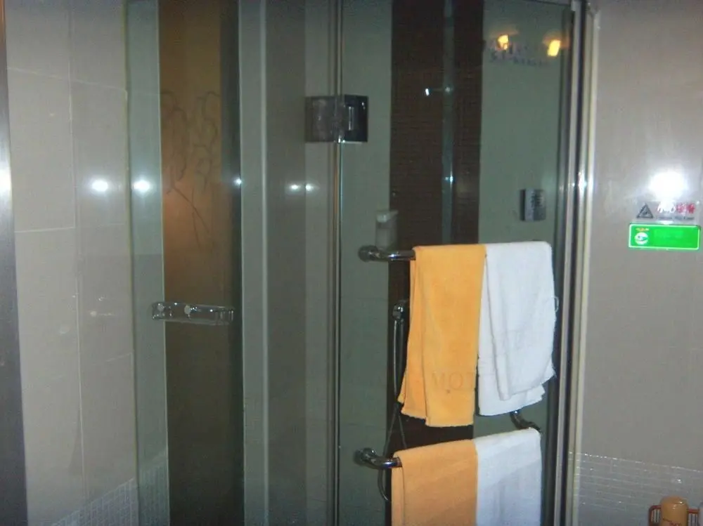 Вэньчжоу: Motel 168 Wenzhou Yongning Road Branch