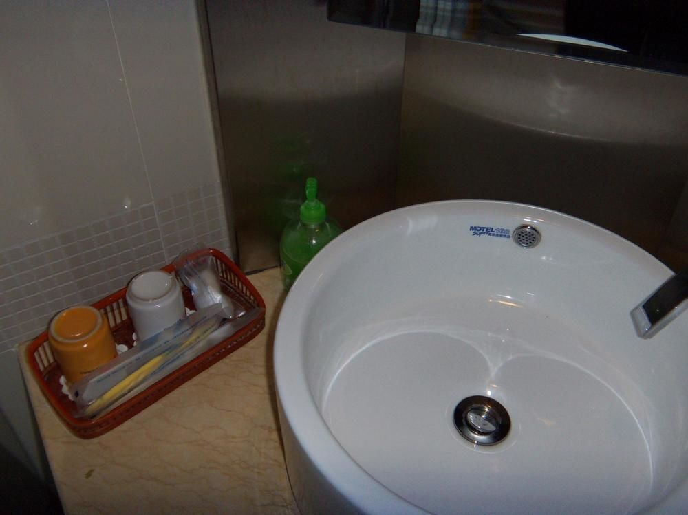 Вэньчжоу: Motel 168 Wenzhou Yongning Road Branch