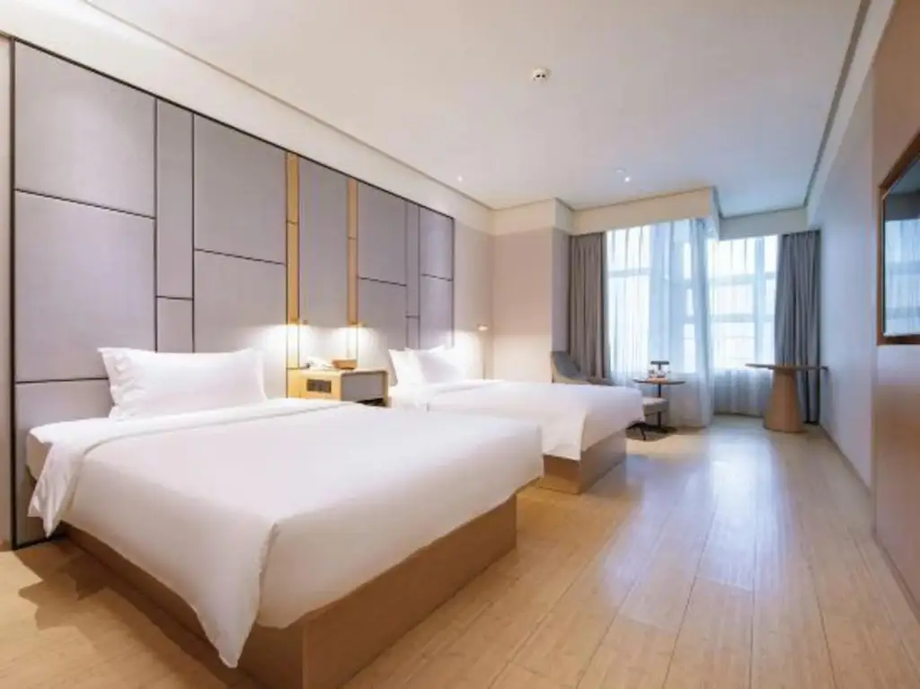 Чэнду: JI Hotel (Chengdu Tianfu Square)