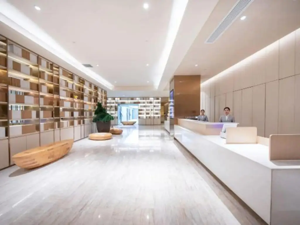 Чэнду: JI Hotel (Chengdu Tianfu Square)