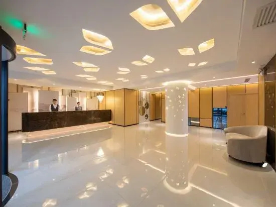 Пекин: Orange Hotel Select (Beijing Asian Games Village Bird's Nest)