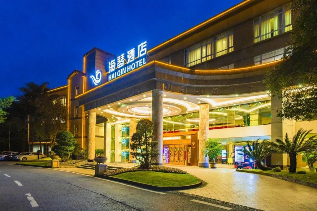 Sky & Sea Resort — фото 1