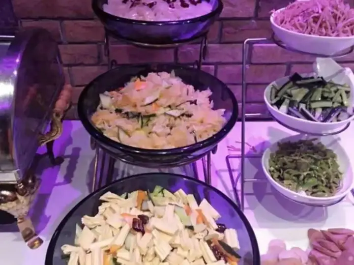 Харбин: Henghe Chuntian Holiday Hotel
