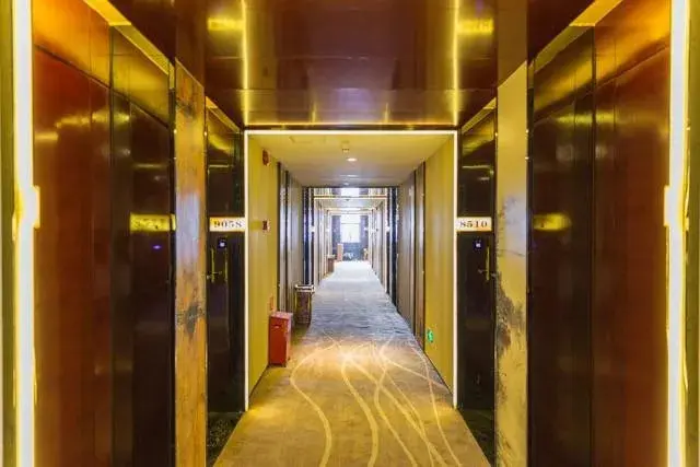 Шэньчжэнь: Jiaxi InternationaI Hotel Shenzhen Baoan Airport Xiwan Mangrove branch