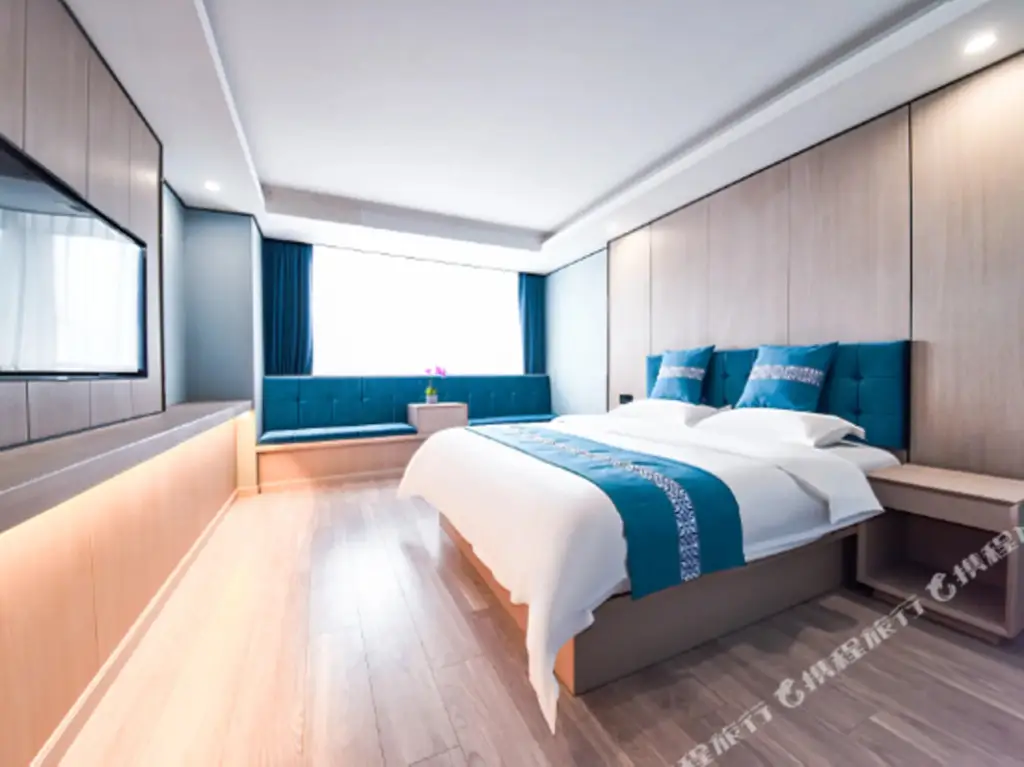 Чэнду: Kaibin light luxury hotel (kuanzhaixiangzi store Chengdu)