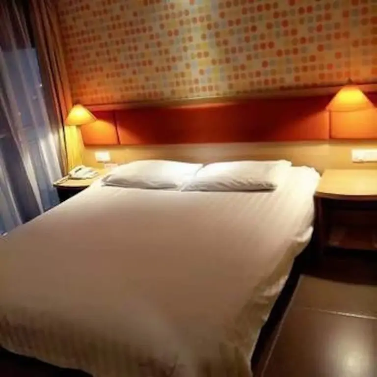 Нинбо: Home Inn