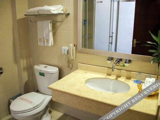 Лоуди: RongFu Hotel