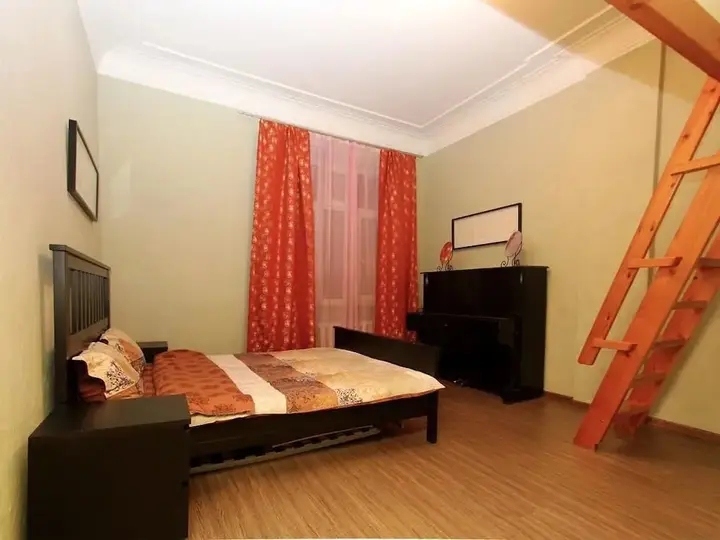Москва: Улучшенные апартаменты «ApartLux Пречистенка»