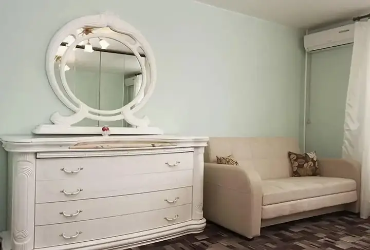 Москва: Улучшенные апартаменты «ApartLux Римская»