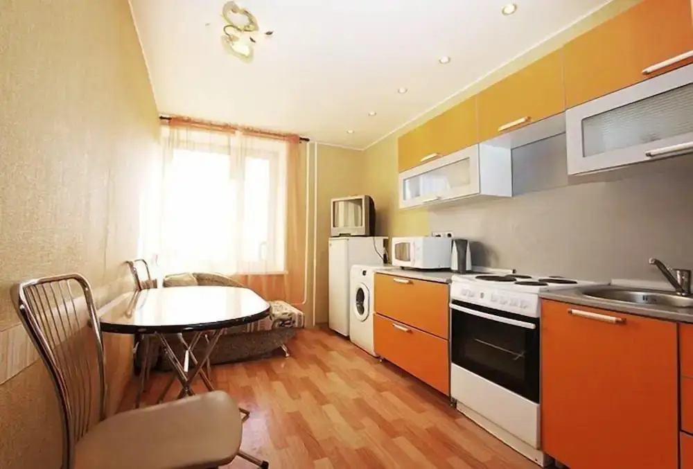 Москва: Улучшенные апартаменты «ApartLux Римская»