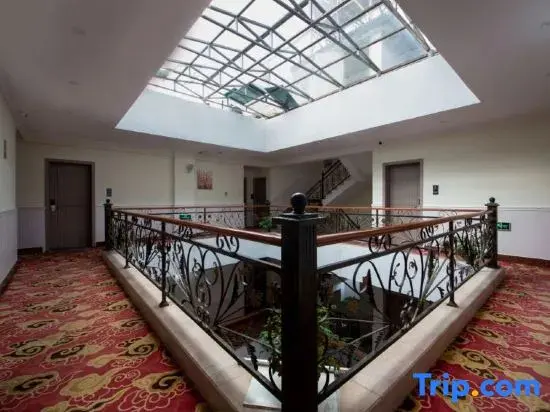 Лицзян: Lijiang Xidujia Hotel Apartment