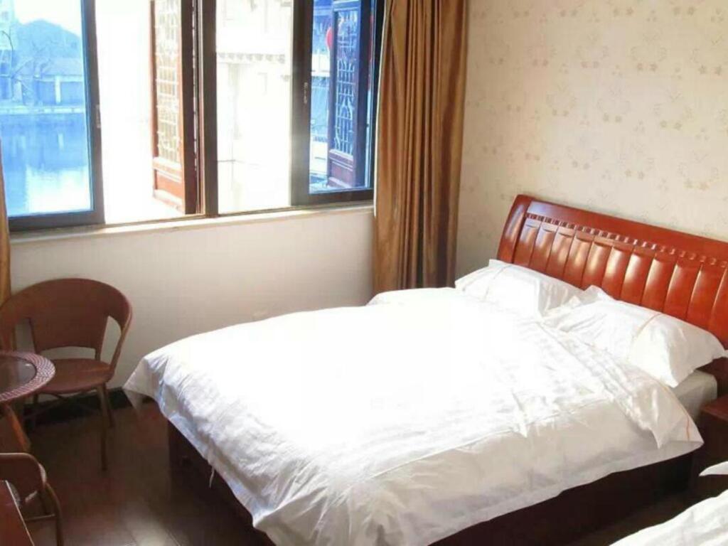 Шанхай: Kunshan Zhouzhuang Yijian Hostel