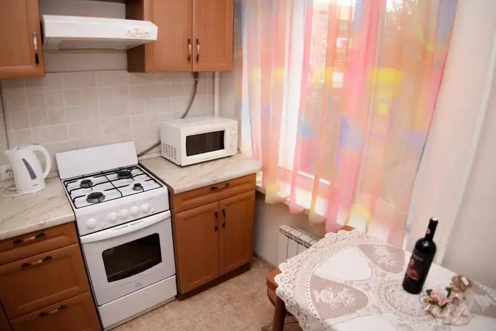 Москва: Apartment at Universitet Metro Station