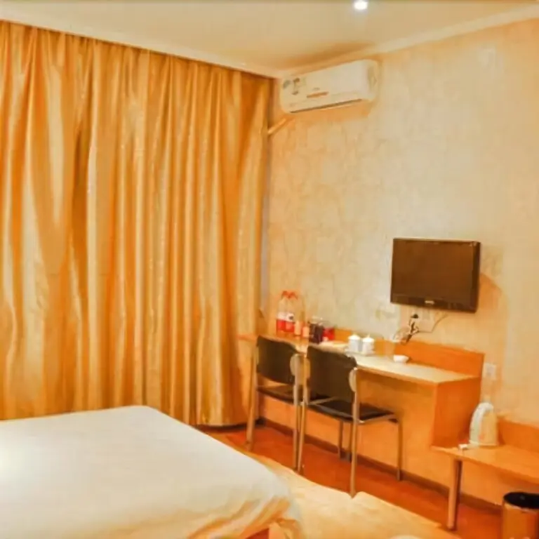 Тайюань: Qiqiqi Express Hotel
