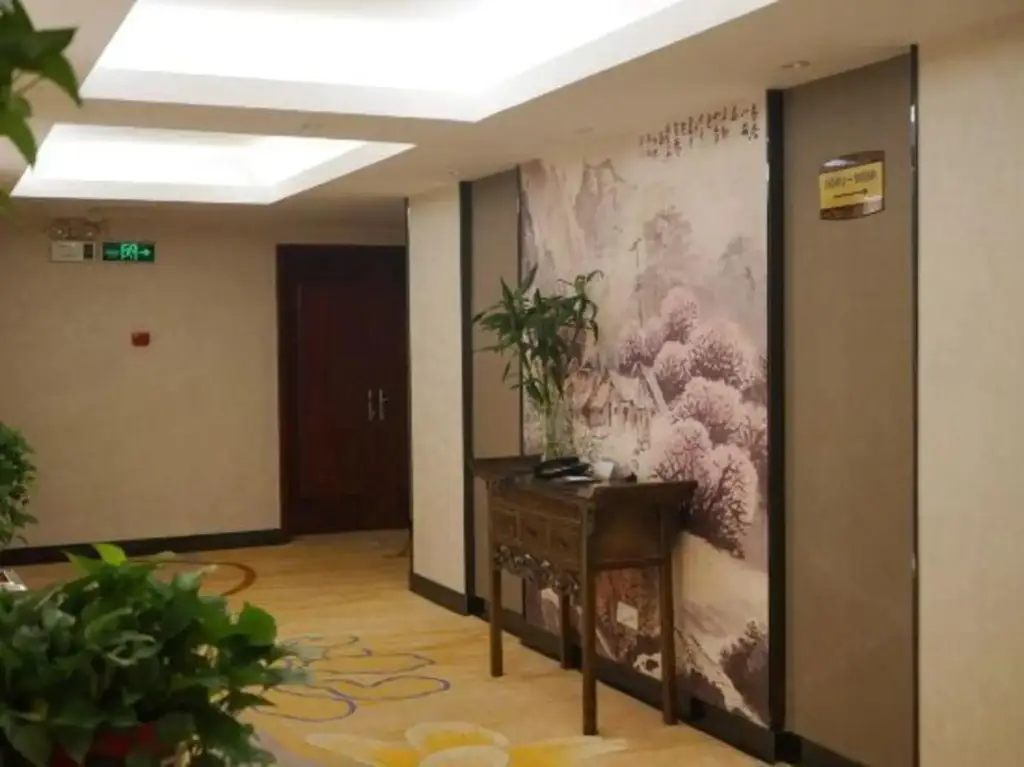 Чжэнчжоу: Dongfang Yuehai Hotel