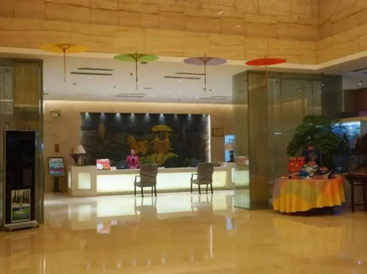 Чжэнчжоу: Dongfang Yuehai Hotel