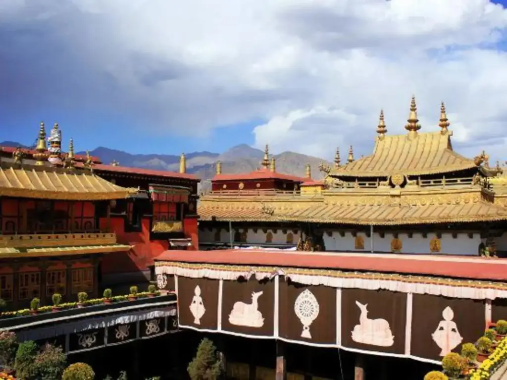 Лхаса: Hongshan Oxygen Fuyuan Hotel (Potala Palace Plaza)