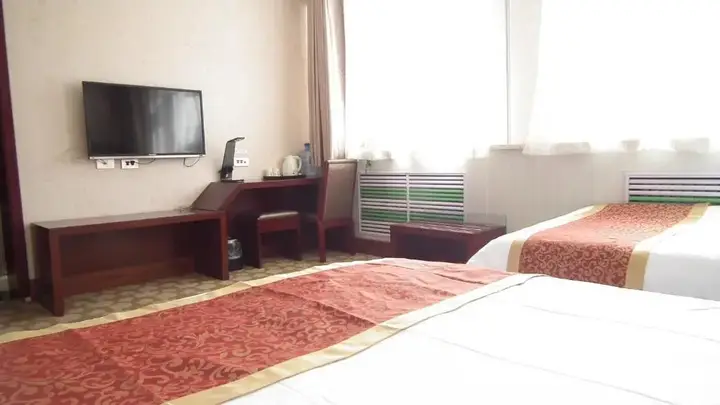 Тайюань: Super 8 Hotel Taiyuan Da Ying Pan