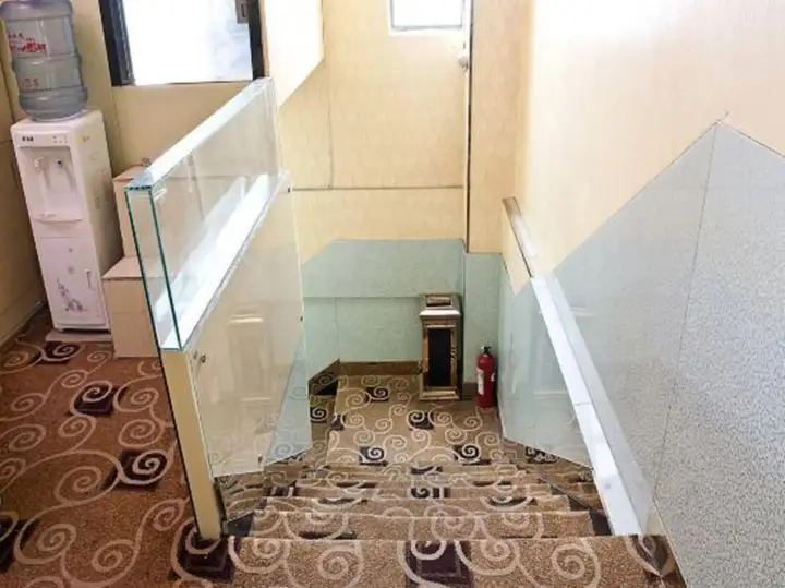 Шанхай: Yijia Hotel