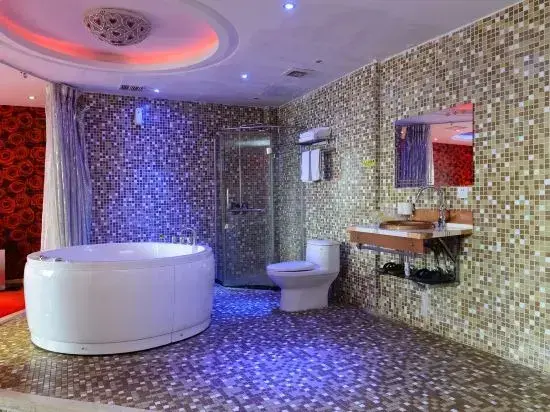 Цзюцзян: Jiujiang Coast Hotel (Happy City No.3 Middle School)