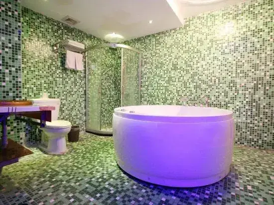 Цзюцзян: Jiujiang Coast Hotel (Happy City No.3 Middle School)