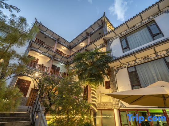 Дали: Yixin Courtyard hotel (Dali Ancient City South Gate)