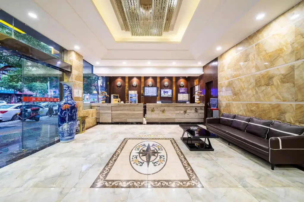 Чунцин: Xinyuan Hotel (Xiushan Bus Terminal)