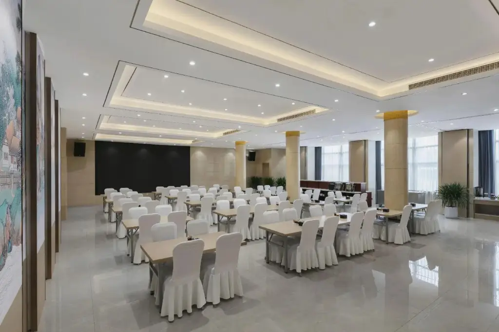 Чжэнчжоу: Longxiang Hotel