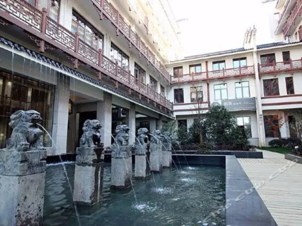 Уси: Wuxi Zhanmei Boutique Hotel (Coast City)