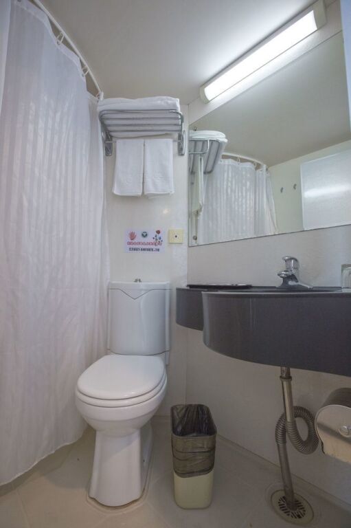 Ханчжоу: Qiandaohu Bojue Cruise Hotel