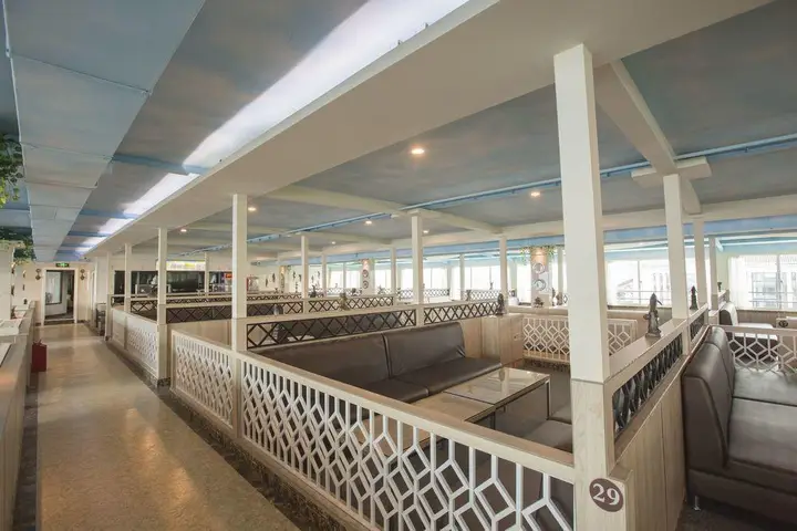 Ханчжоу: Qiandaohu Bojue Cruise Hotel