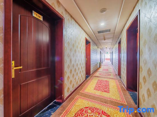 Цзяюйгуань: Yanhong Hotel (Jiayuguan Xiongguan Plaza)